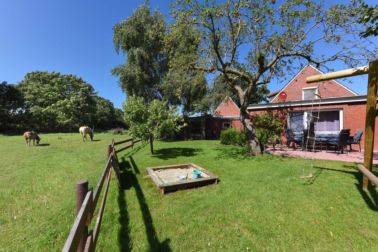 Ferienhaus Windlicht Bensersiel Esterno foto